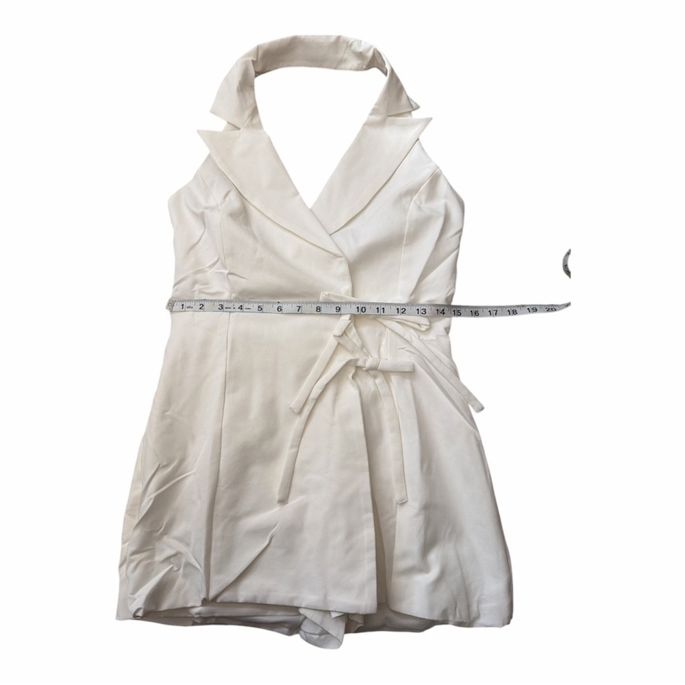 BLUE BLUSH Halter Wrap Romper Women’s Sleeveless Tie Front Mini - Picture 5 of 5